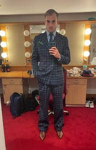Ein Blick hinter die Kulissen – Oscar Kaufmann backstage vor seiner Performance im Sydney Opera House.
