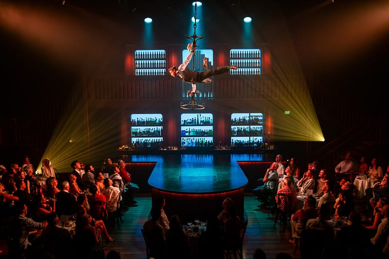 Oscar Kaufmannas the flying gentlaman at the sydney opera house